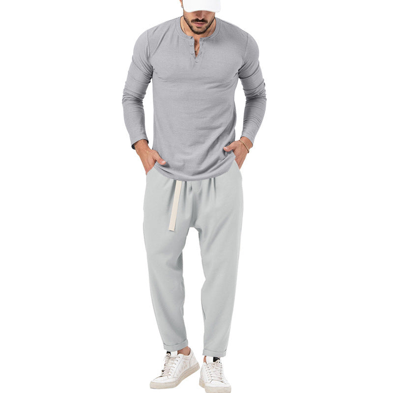 Herren avslappnad långärmad Henley-shirt i kombination med elegant joggbyxa Eva Jonsson-Eva Jonsson