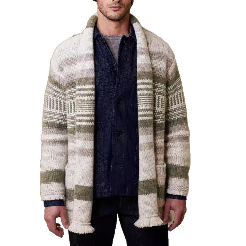 Herren cardigan med modern mönster och praktiska fickor Mirla-Eva Jonsson