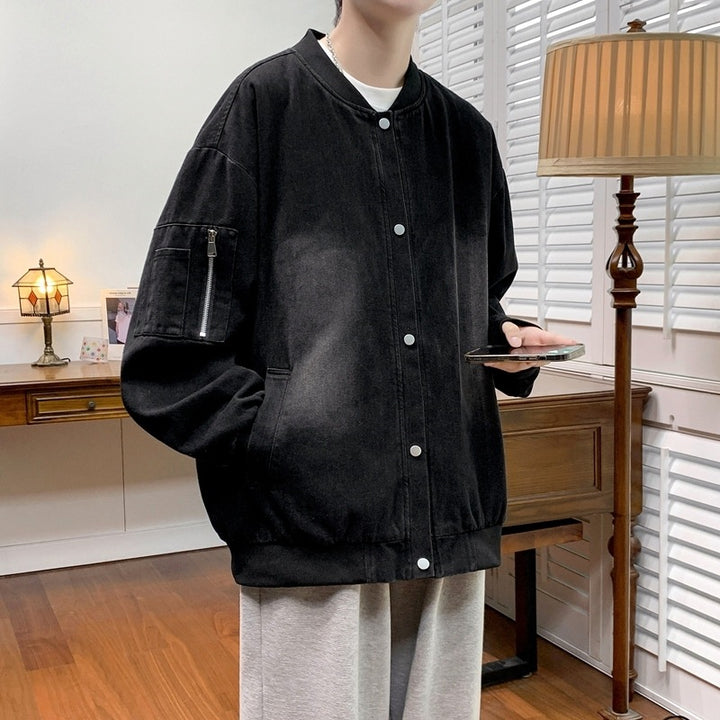 Herren casual bomber jacket with practical pockets and thermoregulating inner lining Mirla-Eva Jonsson