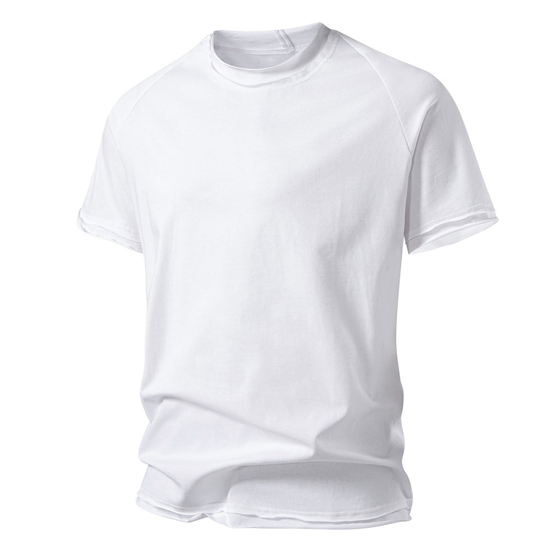 Herren casual kortärmad t-shirt med moderiktig skärning och andningsbar bomull Mirla-Eva Jonsson