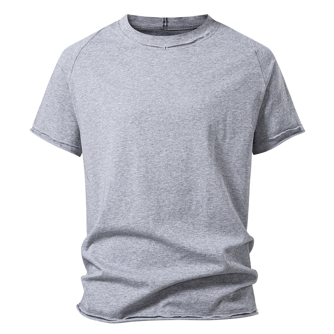 Herren casual kortärmad t-shirt med moderiktig skärning och andningsbar bomull Mirla-Eva Jonsson