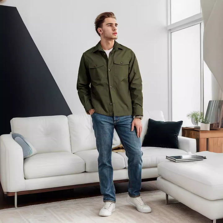 Herren casual utility jacket with practical flap pockets and modern cut Mirla-Eva Jonsson
