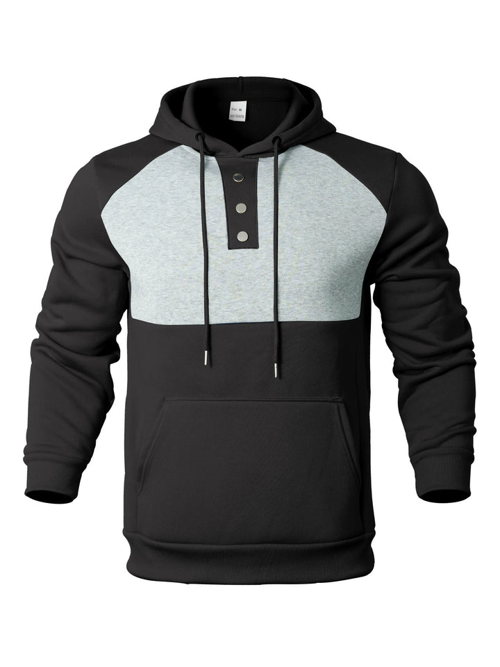 Herren hoodie med genomgående kängurufickdesign och moderiktig knapplist Mirla-Eva Jonsson