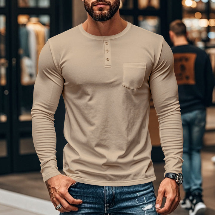 Herren långärmad Henley-tröja med strukturerad bomullsyta och bröstficka Eva Jonsson-Eva Jonsson