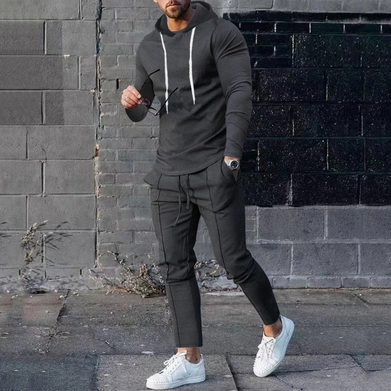 Herren moderiktigt hoodie med sportig passform och kontrasterande detaljer Eva Jonsson-Eva Jonsson