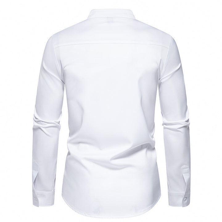 Herren modisches Designerhemd mit asymmetrischem Schnitt und innovativem Knopfdesign Mirla-Eva Jonsson