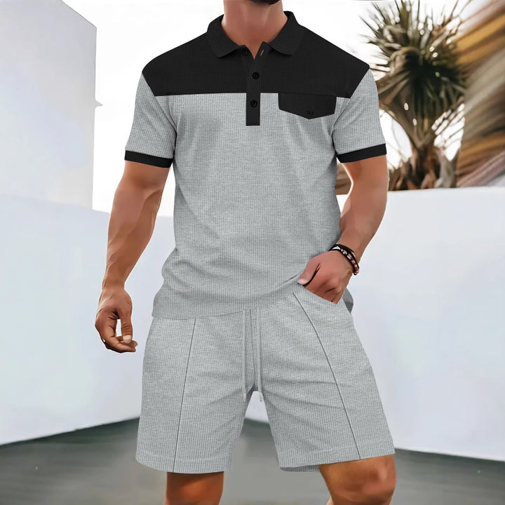 Herren modiskt Polo-Shirt med korta byxor Mirla-Eva Jonsson