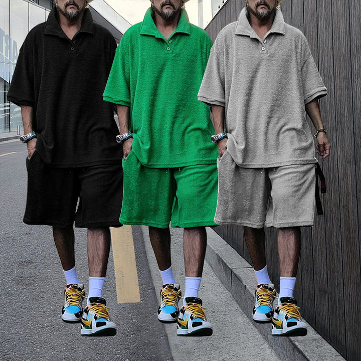 Herren oversized T-shirt och shorts-set med avslappnad design Mirla-Eva Jonsson