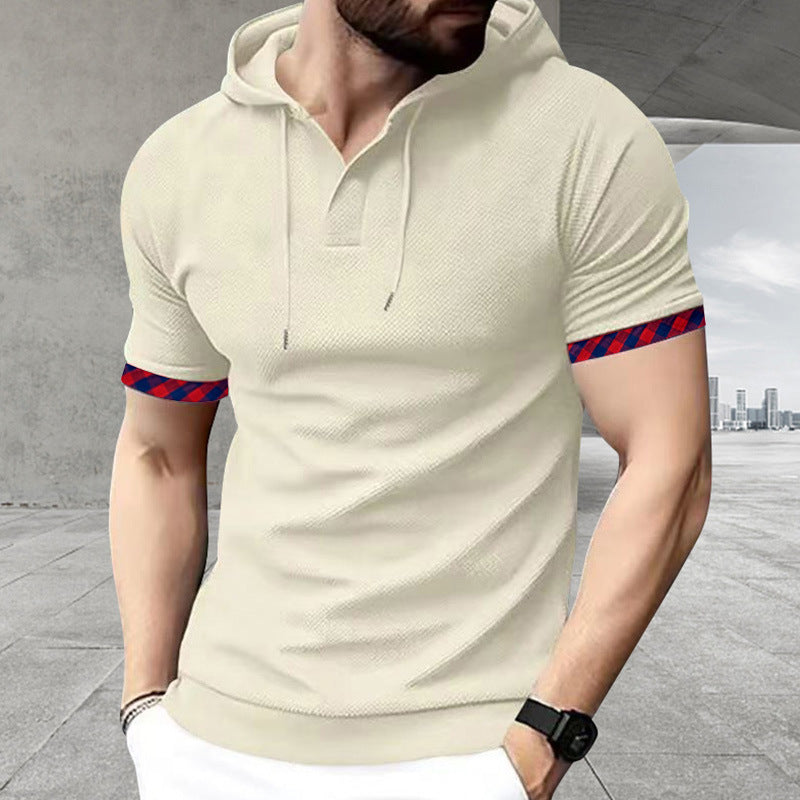Herren polo shirt med huva och dekorativ ärmslut Mirla-Eva Jonsson