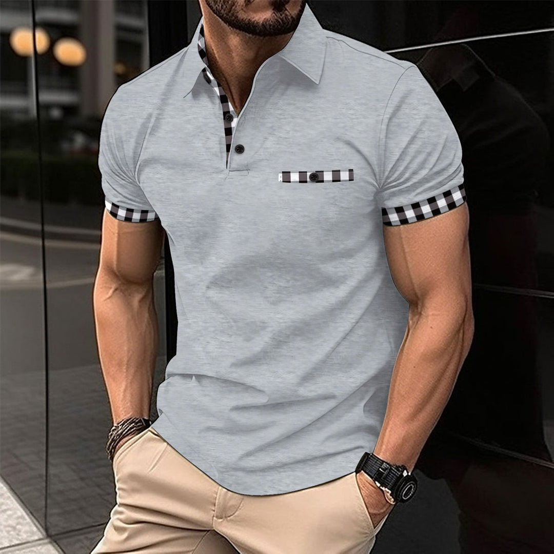 Herren polo shirt med innovativ krage- och fickdetalj Mirla-Eva Jonsson