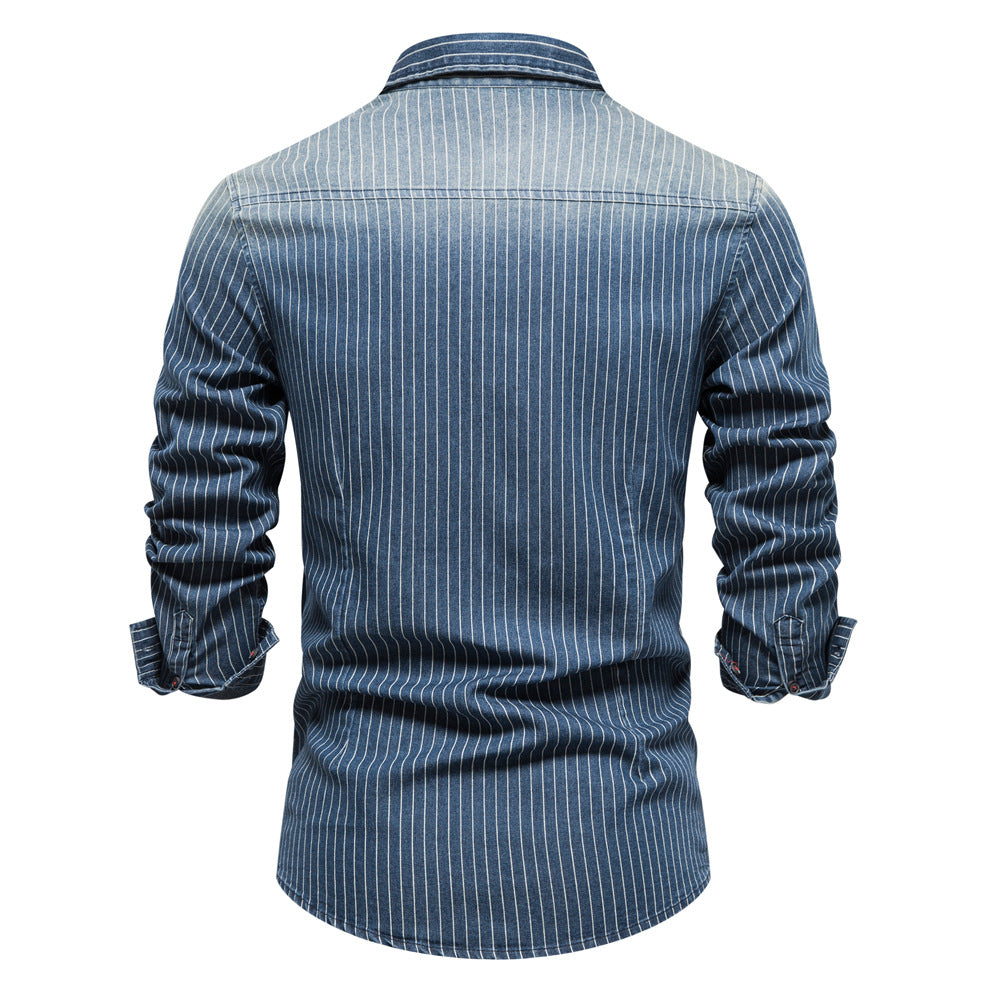 Herren rutskjorta i modern slim fit-stil med bröstfickor Mirla-Eva Jonsson