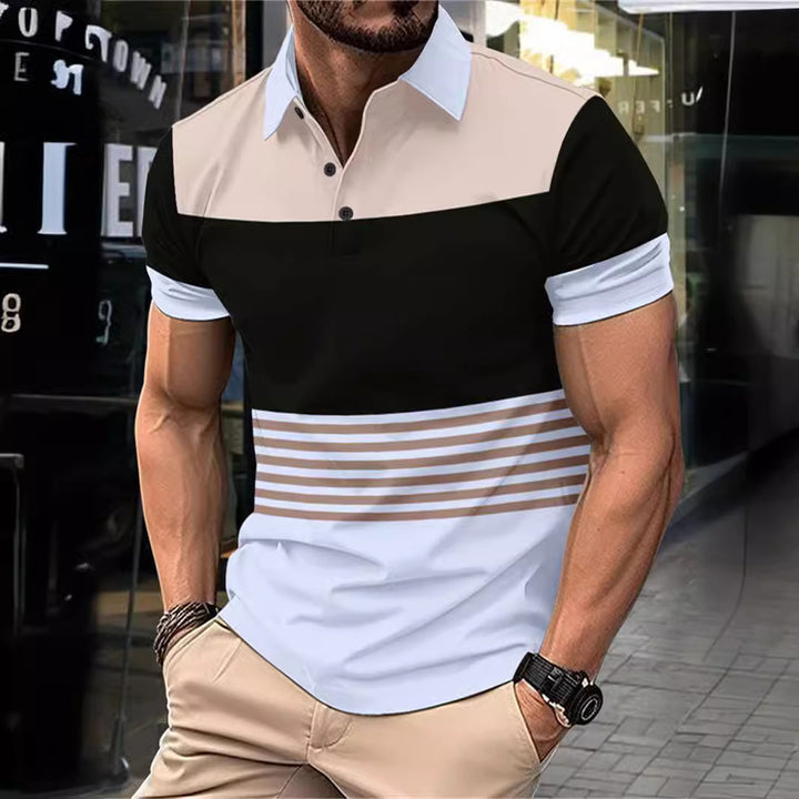Herren sportigt polo t-shirt med dynamiskt randmönster Mirla-Eva Jonsson