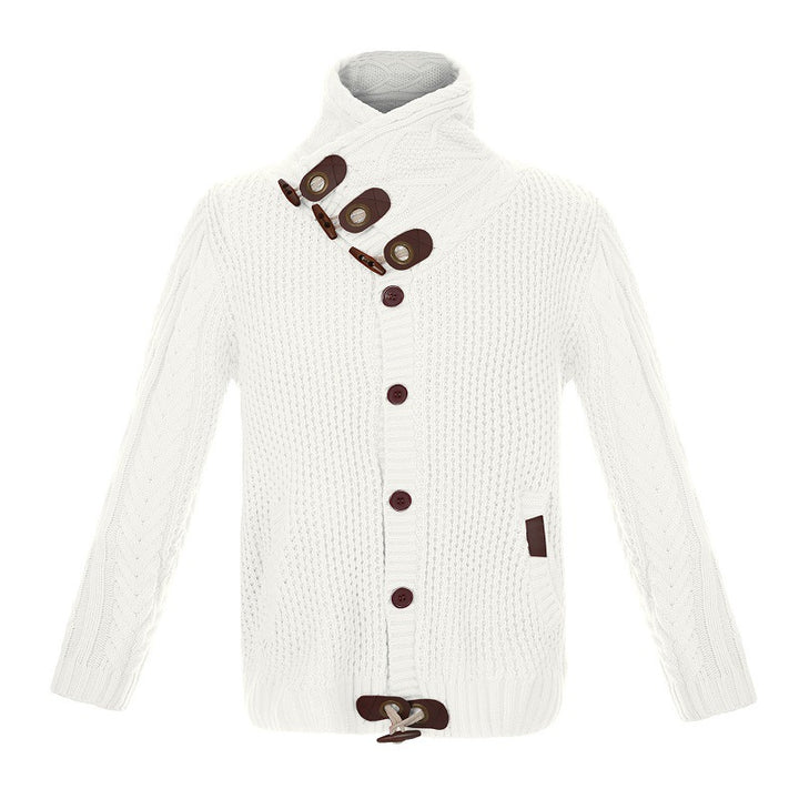 Herren stickad cardigan med hög krage och moderna träknappar Mirla-Eva Jonsson