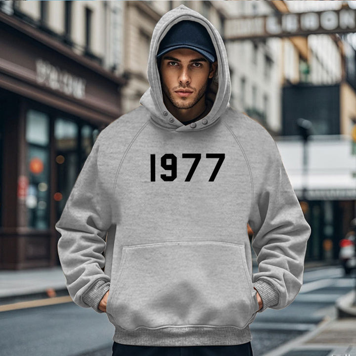 Herrens Bekväm Hoodie med ovanlig design och praktiska fickor Mirla-Eva Jonsson