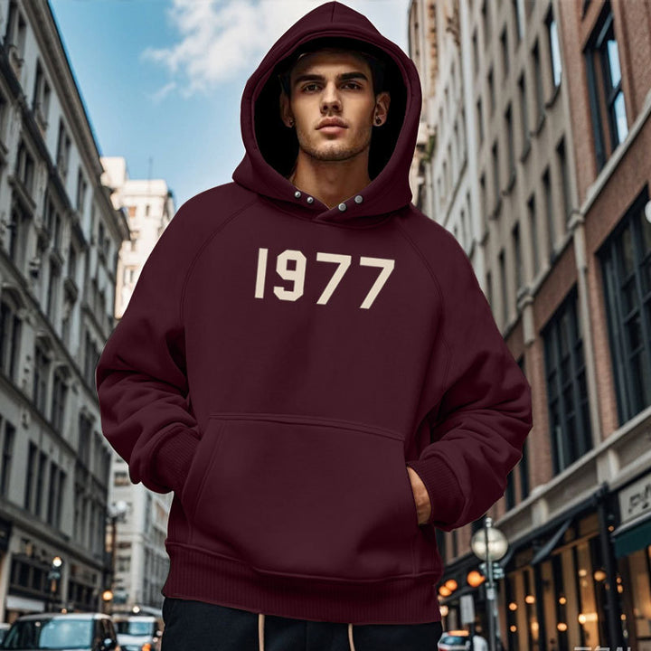 Herrens Bekväm Hoodie med ovanlig design och praktiska fickor Mirla-Eva Jonsson