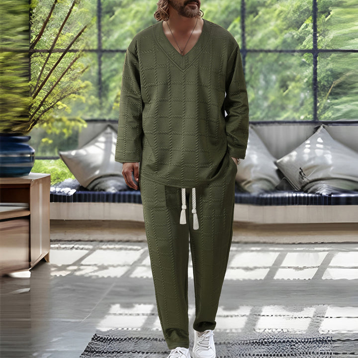 Herrens avslappnad V-ringad fritidsdräkt med strukturerad design Mirla-Eva Jonsson