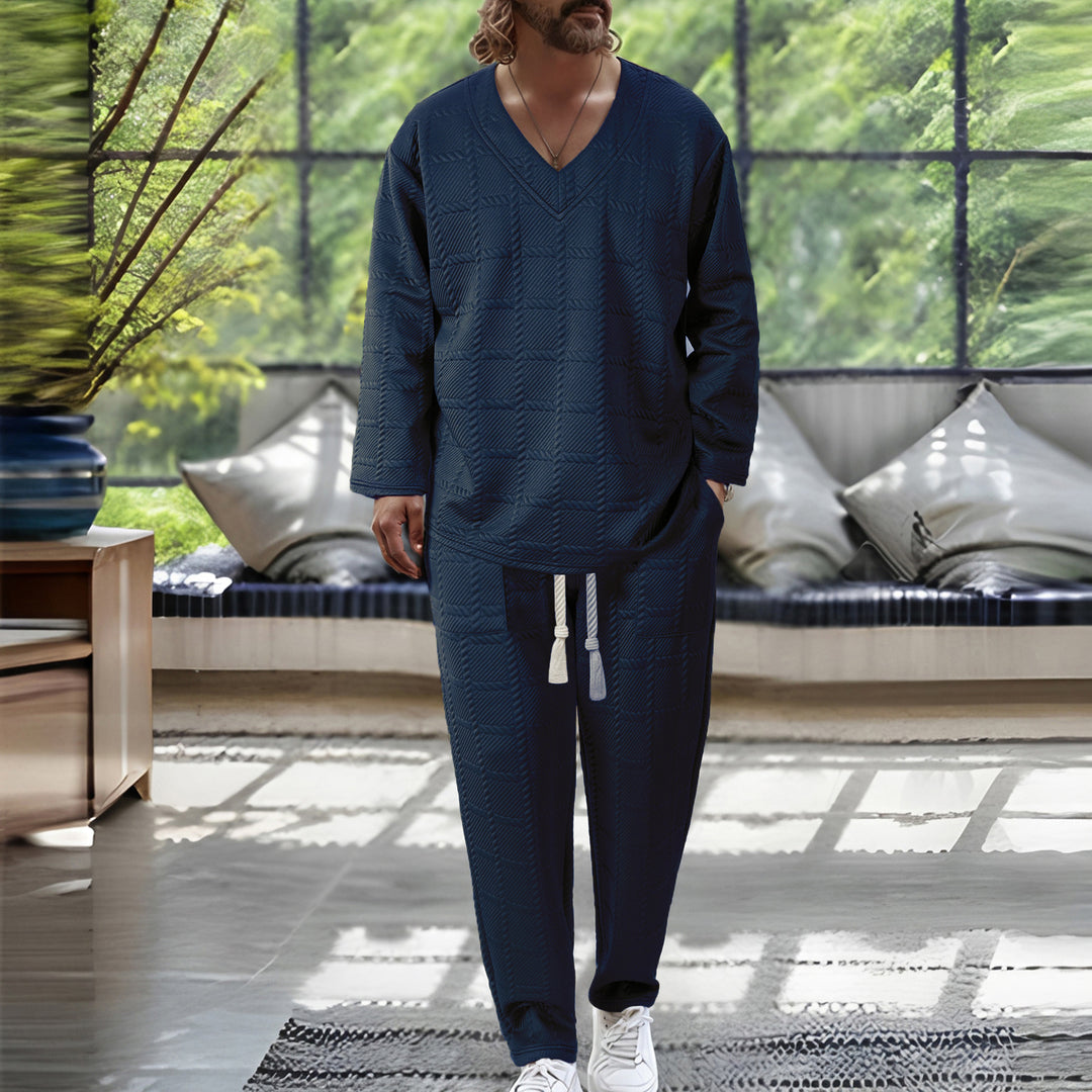 Herrens avslappnad V-ringad fritidsdräkt med strukturerad design Mirla-Eva Jonsson
