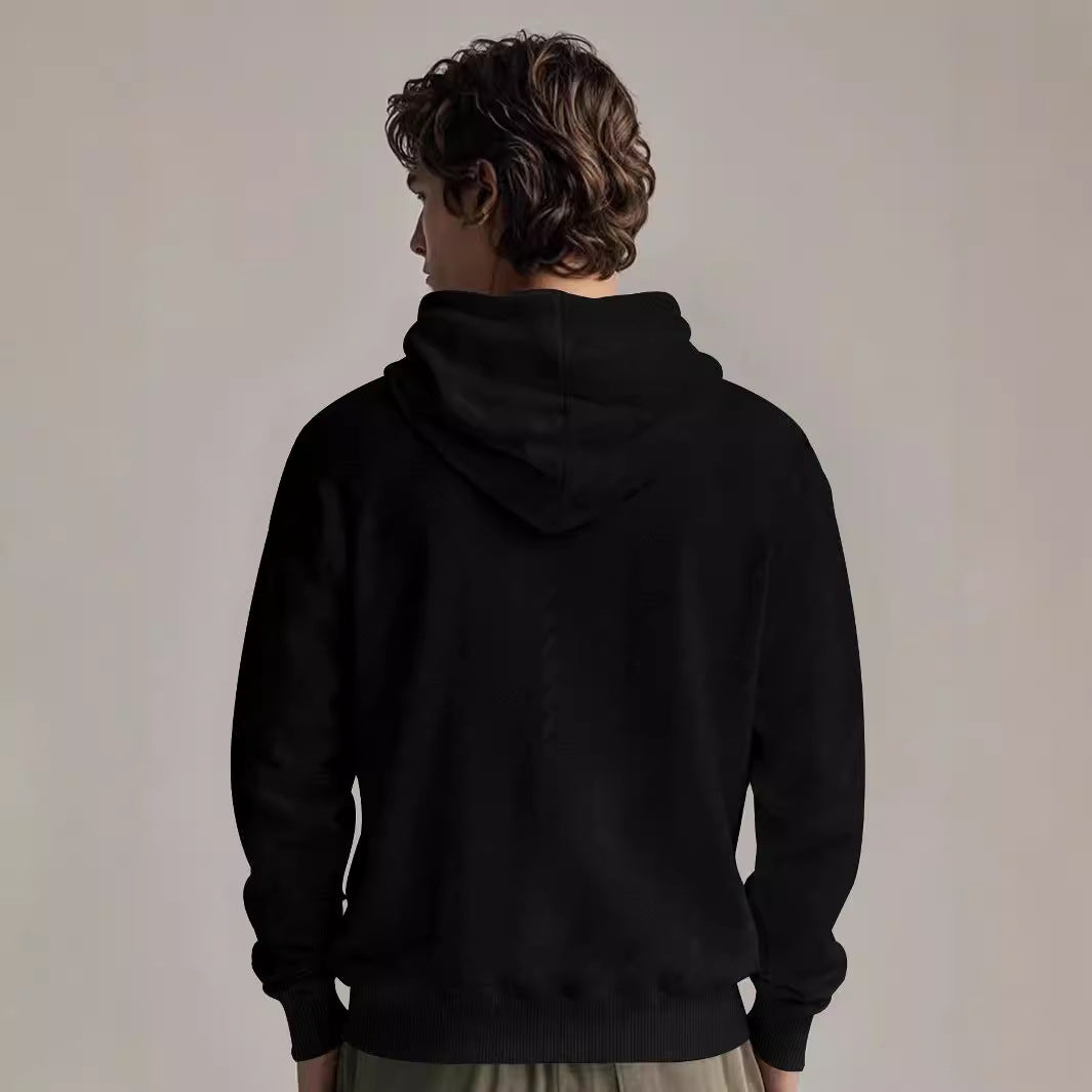 Herrens avslappnad hoodie med praktiska fickor och varmt fleecefoder Mirla-Eva Jonsson