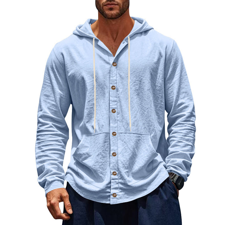 Herrens avslappnad huvtröja med knappslå och praktiska sidofickor Mirla-Eva Jonsson