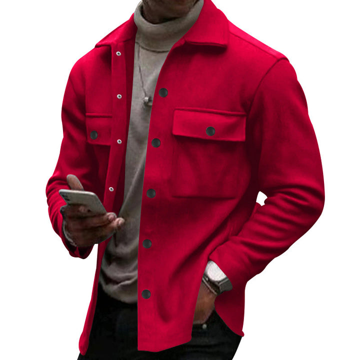 Herrens avslappnad overshirt-jacka med stora bröstfickor och modern design Mirla-Eva Jonsson