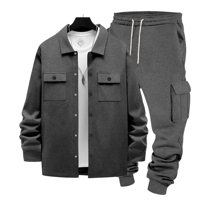 Herrens avslappnade overshirt med cargo-joggingbyxor Mirla-Eva Jonsson