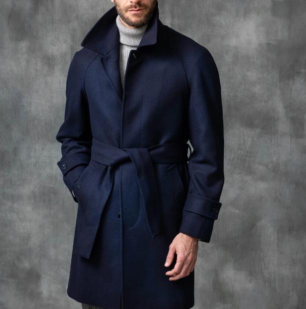 Herrens elegant och figursydd trenchcoat i högkvalitativ ull Eva Jonsson-Eva Jonsson