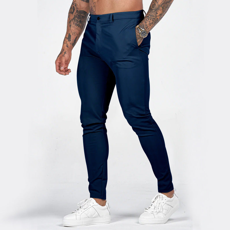 Herrens elegant slim-fit chinos med elastisk midja och praktiska fickor Mirla-Eva Jonsson