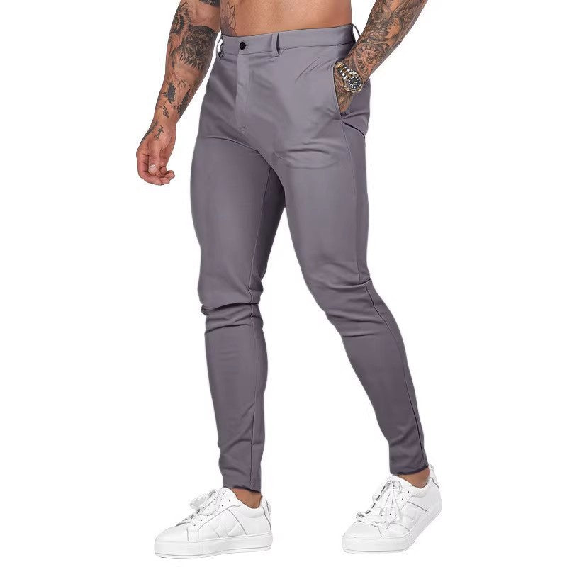 Herrens elegant slim-fit chinos med elastisk midja och praktiska fickor Mirla-Eva Jonsson