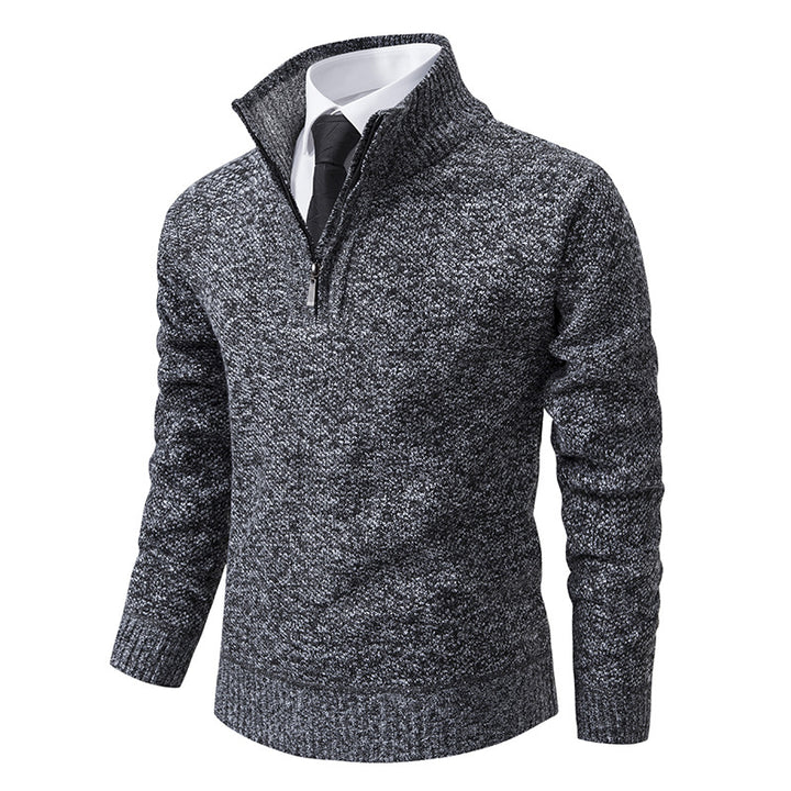 Herrens elegant stickad tröja med halvdämpad dragkedja och strukturerad yta Mirla-Eva Jonsson