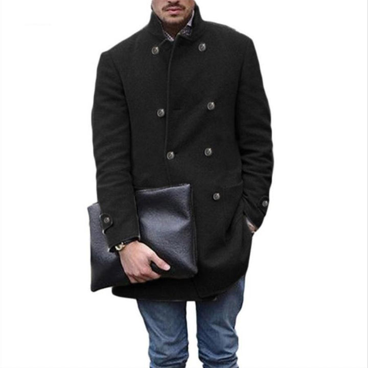 Herrens elegant ull Dufflecoat med dubbelknapprad och praktiska fickor Mirla-Eva Jonsson
