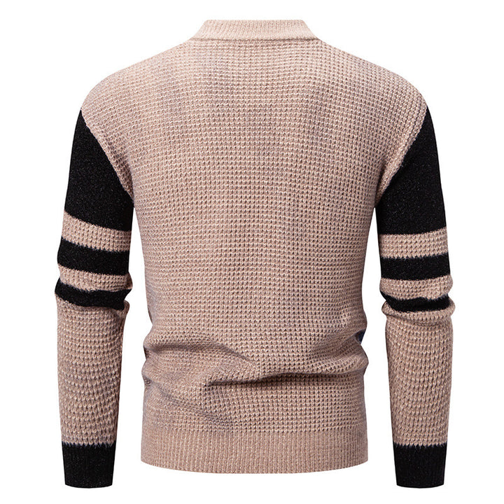 Herrens fashionable tröja med strukturerad färgblockdesign Mirla-Eva Jonsson