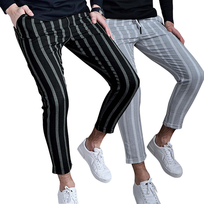 Herrens fritidsbyxor i modern randdesign med elastisk midja Mirla-Eva Jonsson