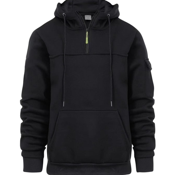 Herrens hoodie med praktiska fickor från Mirla-Eva Jonsson