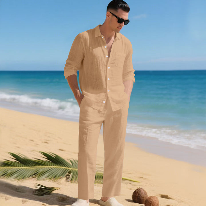 Herrens lätt linen outfit med stilskjorta och elegant byxa Mirla-Eva Jonsson