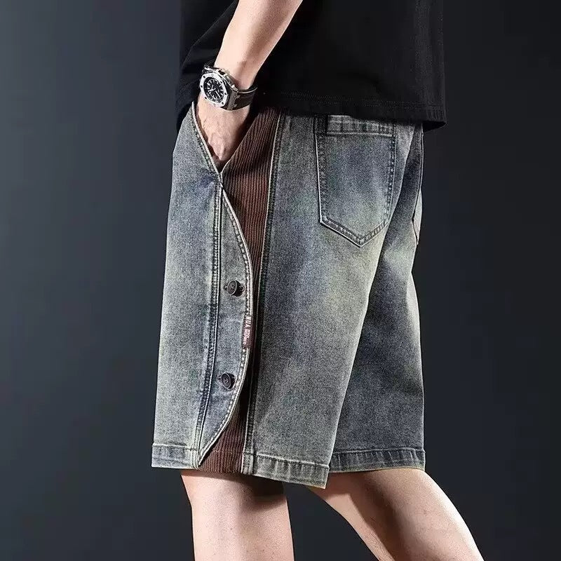 Herrens lösa denimshorts med knälång passform och justerbar dragsko Mirla-Eva Jonsson