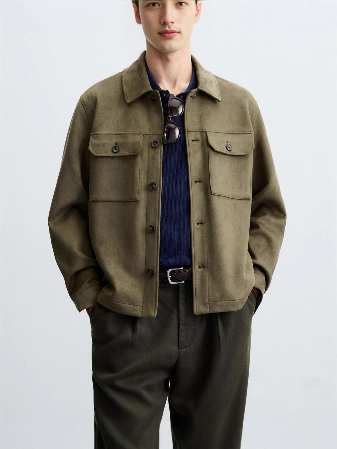 Herrens moderiktiga overshirt-jacka med robusta bröstfickor och praktiska tryckknappar Mirla-Eva Jonsson