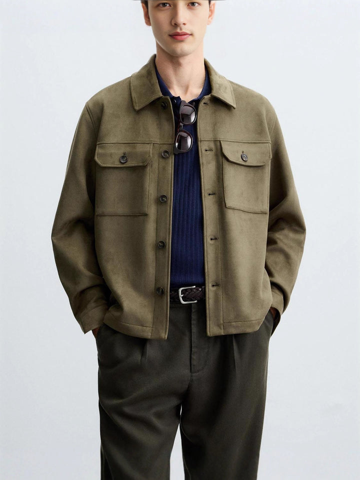Herrens moderiktiga overshirt-jacka med robusta bröstfickor och praktiska tryckknappar Mirla-Eva Jonsson