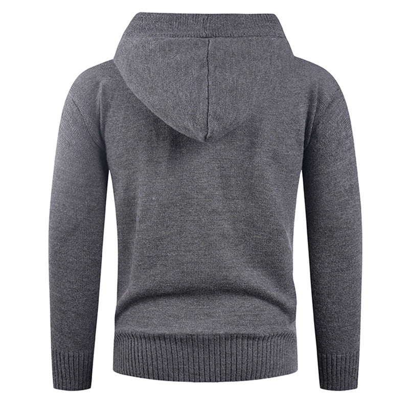 Herrens modeshop tröja med hög krage och funktionella knappar Mirla-Eva Jonsson