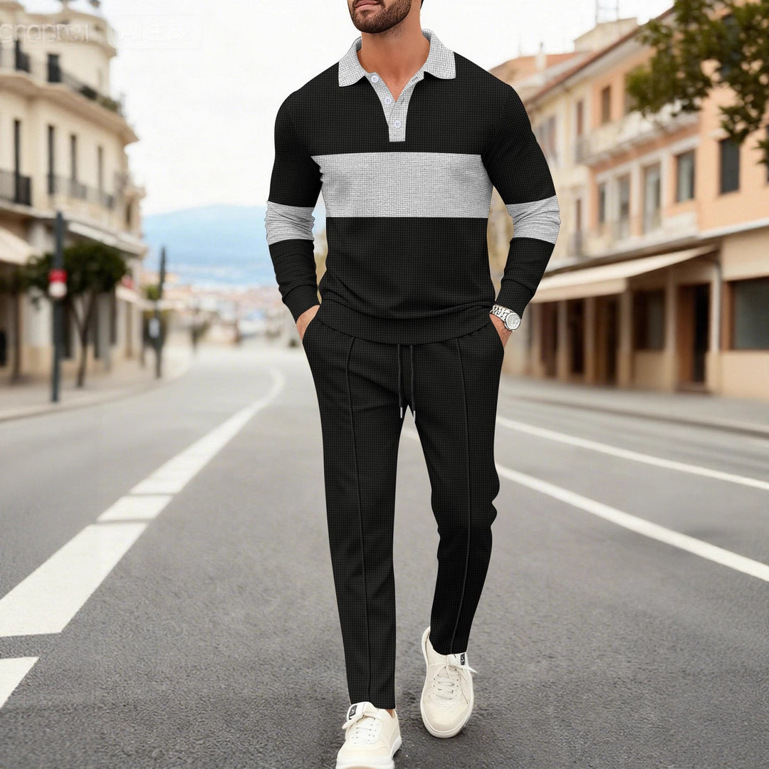 Herrens modiga långärmad polo med strukturerad design och bekväma joggingbyxor Mirla-Eva Jonsson
