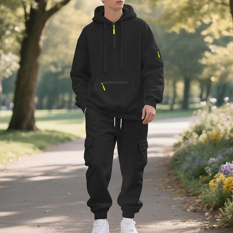 Herrens stiliga fritids-hoodie och joggingset Mirla-Eva Jonsson