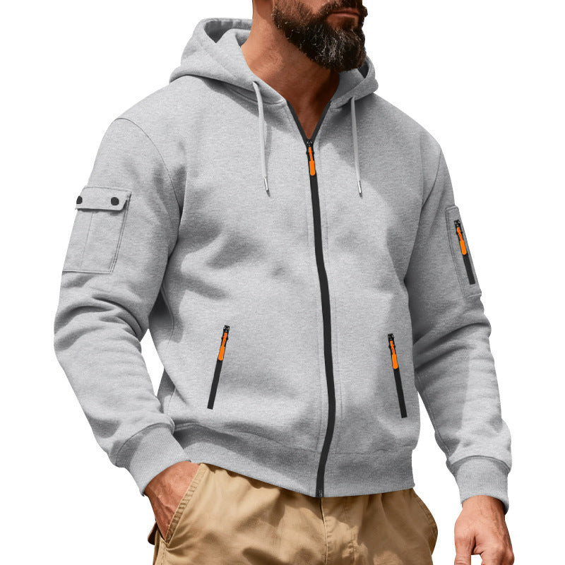 Herrensportig Hoodie med praktiska dragkedjefickor Mirla-Eva Jonsson