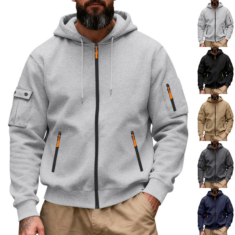 Herrensportig Hoodie med praktiska dragkedjefickor Mirla-Eva Jonsson