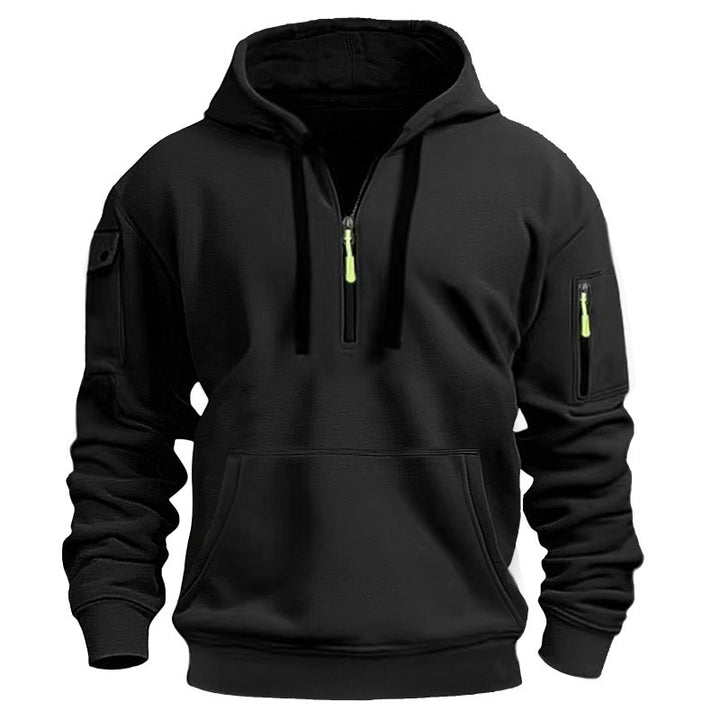 Herrensportigt hoodie med funktionella dragkedjefickor Mirla-Eva Jonsson