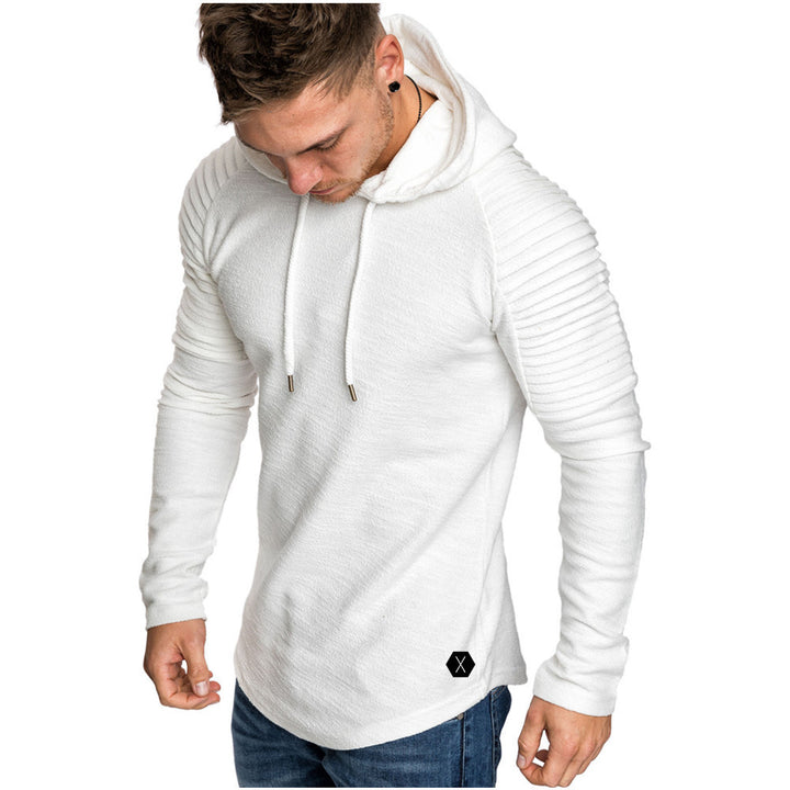 Herrhoodie med strukturerad design och moderna raglanärmar Mirla-Eva Jonsson