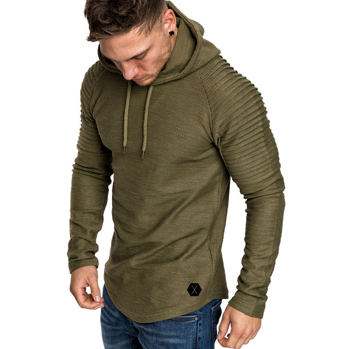 Herrhoodie med strukturerad design och moderna raglanärmar Mirla-Eva Jonsson