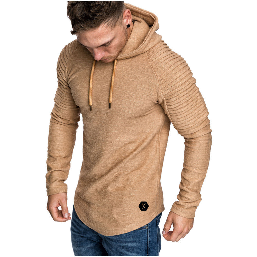 Herrhoodie med strukturerad design och moderna raglanärmar Mirla-Eva Jonsson