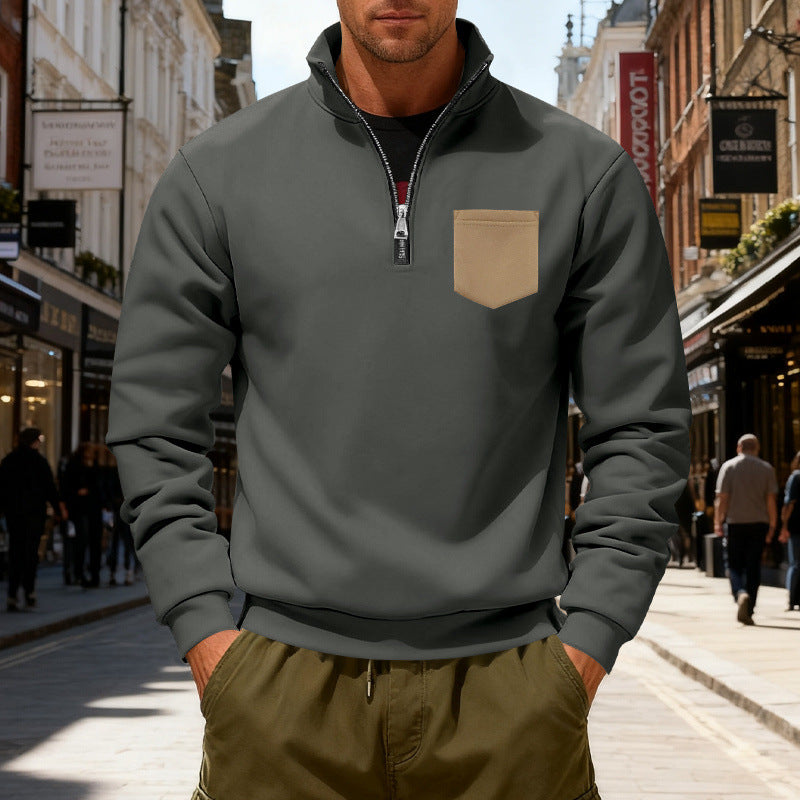 Herrmode Sweatshirt med halv dragkedja och påsydda ficka Eva Jonsson-Eva Jonsson