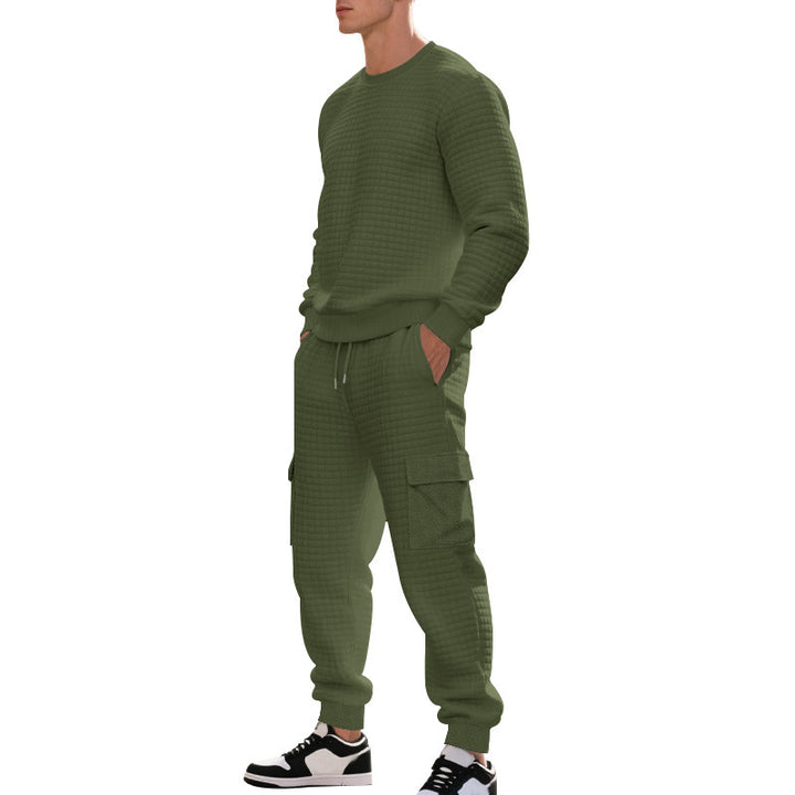 Herrmodern cargo-sweat-set med andningsbara material och praktiska fickor Mirla-Eva Jonsson