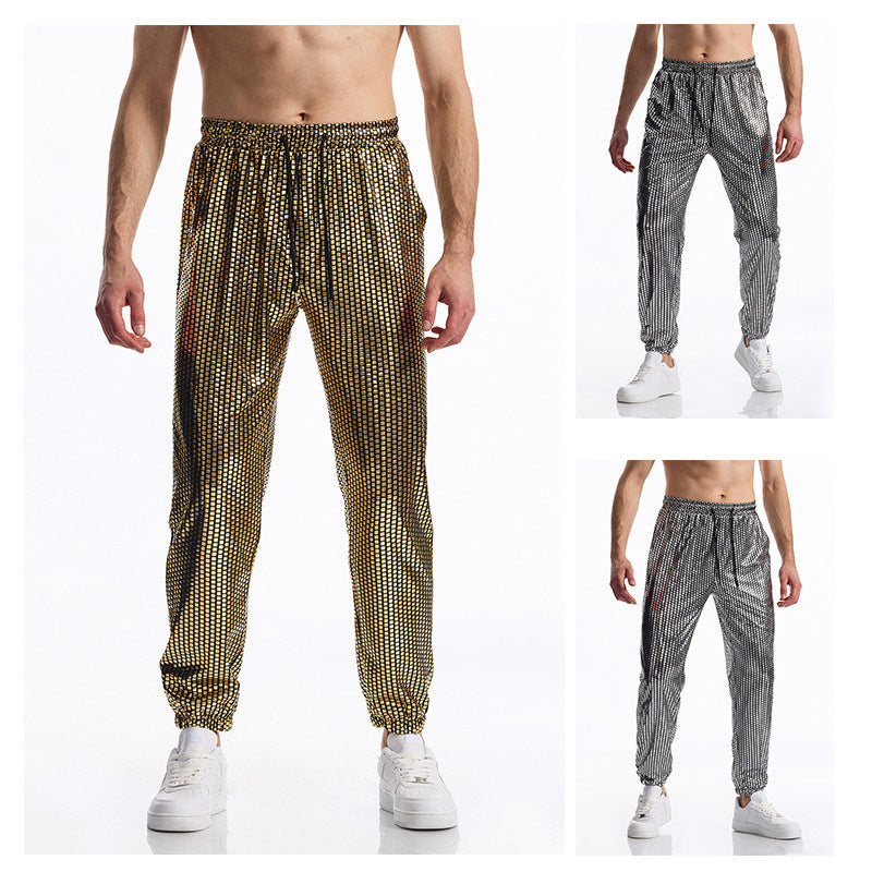Herrns andningsbara joggingsbyxor med modern prickdesign Mirla-Eva Jonsson