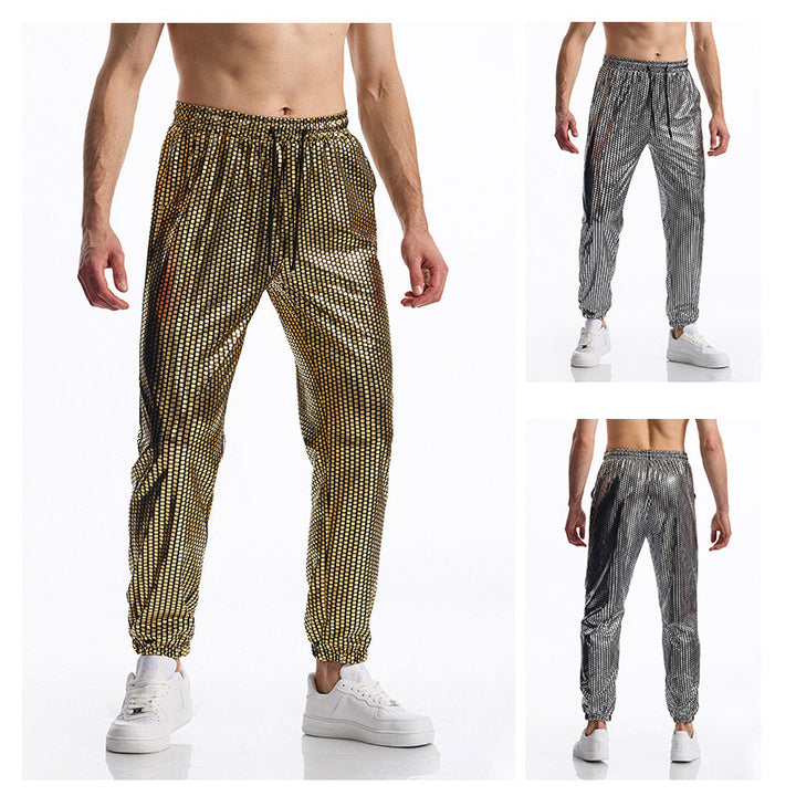 Herrns andningsbara joggingsbyxor med modern prickdesign Mirla-Eva Jonsson